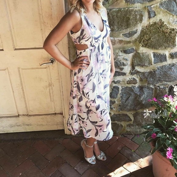 Summer evening dress - Picture 3 of 3